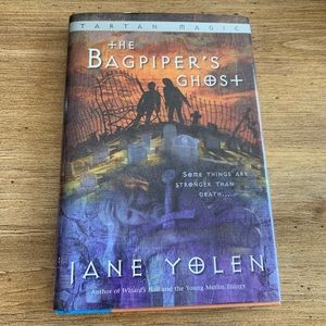 The Bagpiper’s Ghost by Jane Yolen